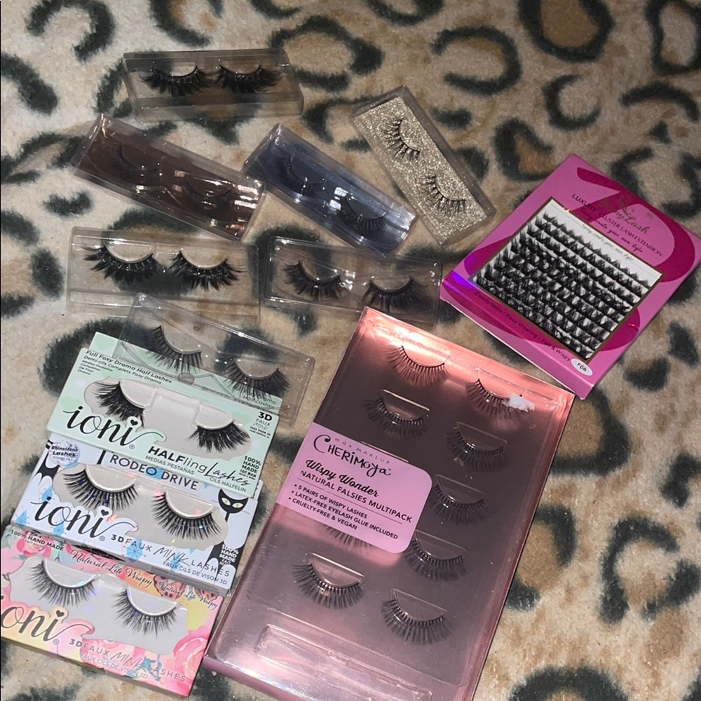 Ioni, Cherimoya, BamyLash Clusters, etc. False Eyelash Set